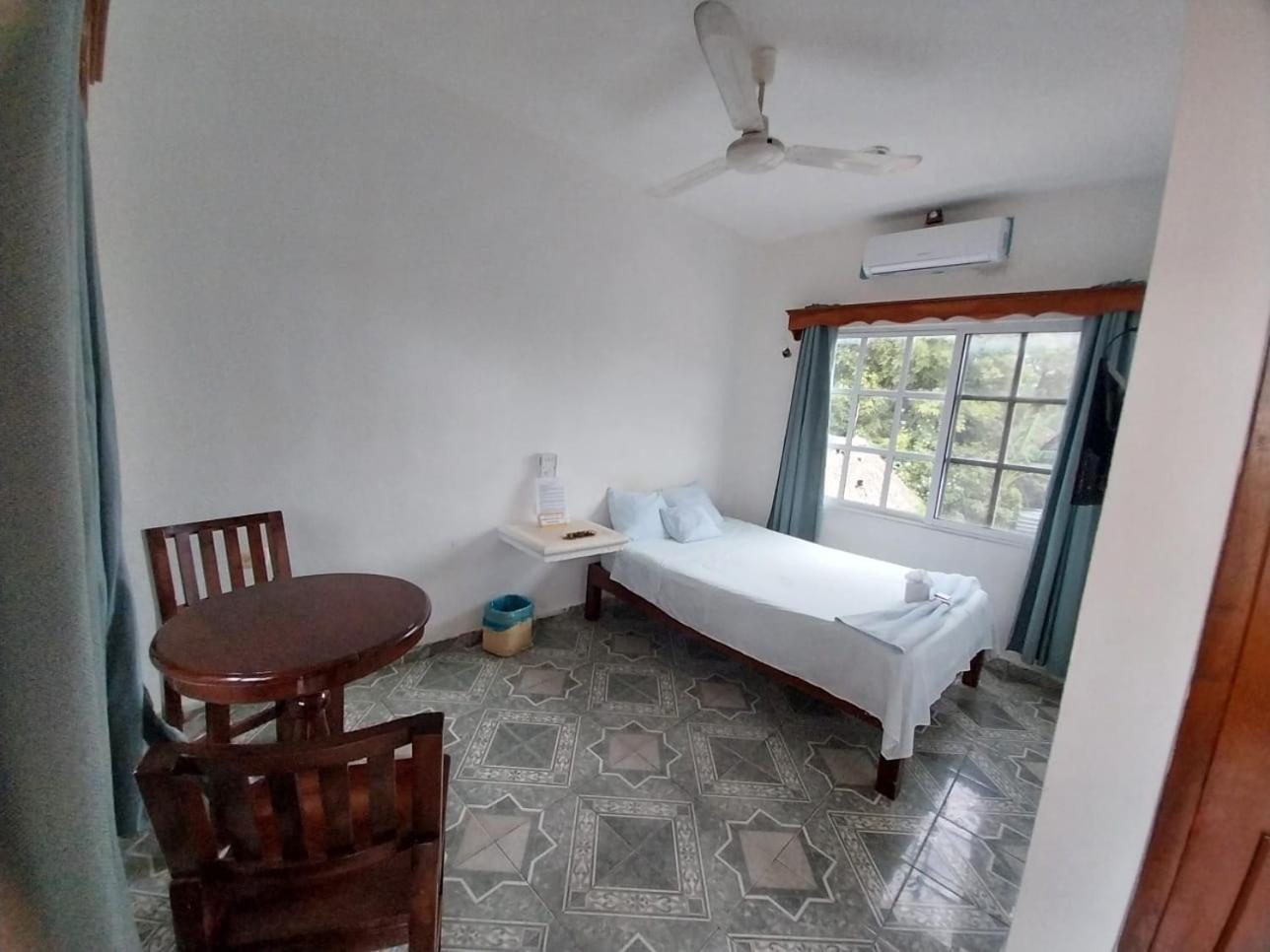 Hotel Maria Jose Felipe Carrillo Puerto Eksteriør bilde